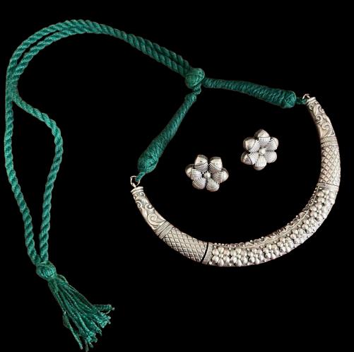 Cotton thread dori with silver replica pendant choker set