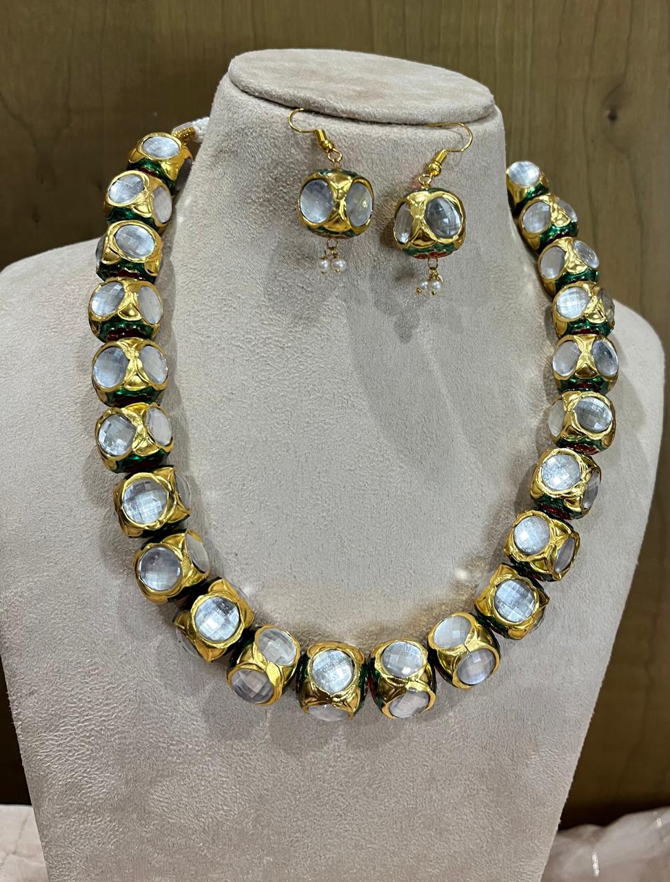 Jadau Kundan beads mala