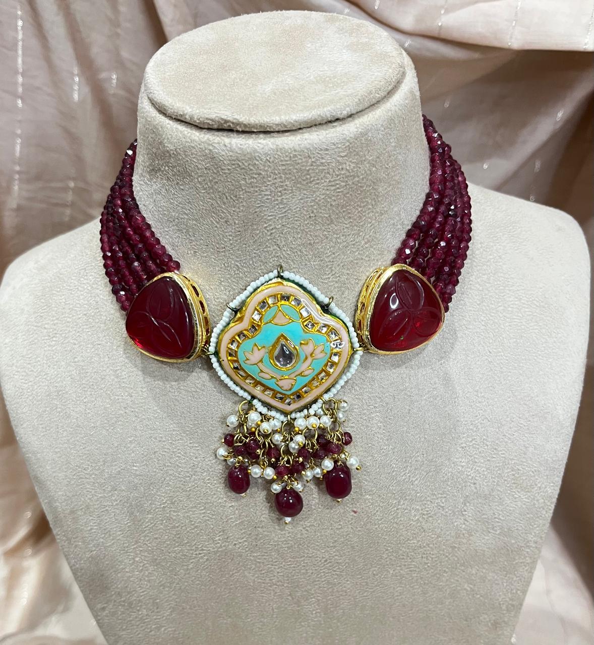 Semi precious beads jadau pendant choker set