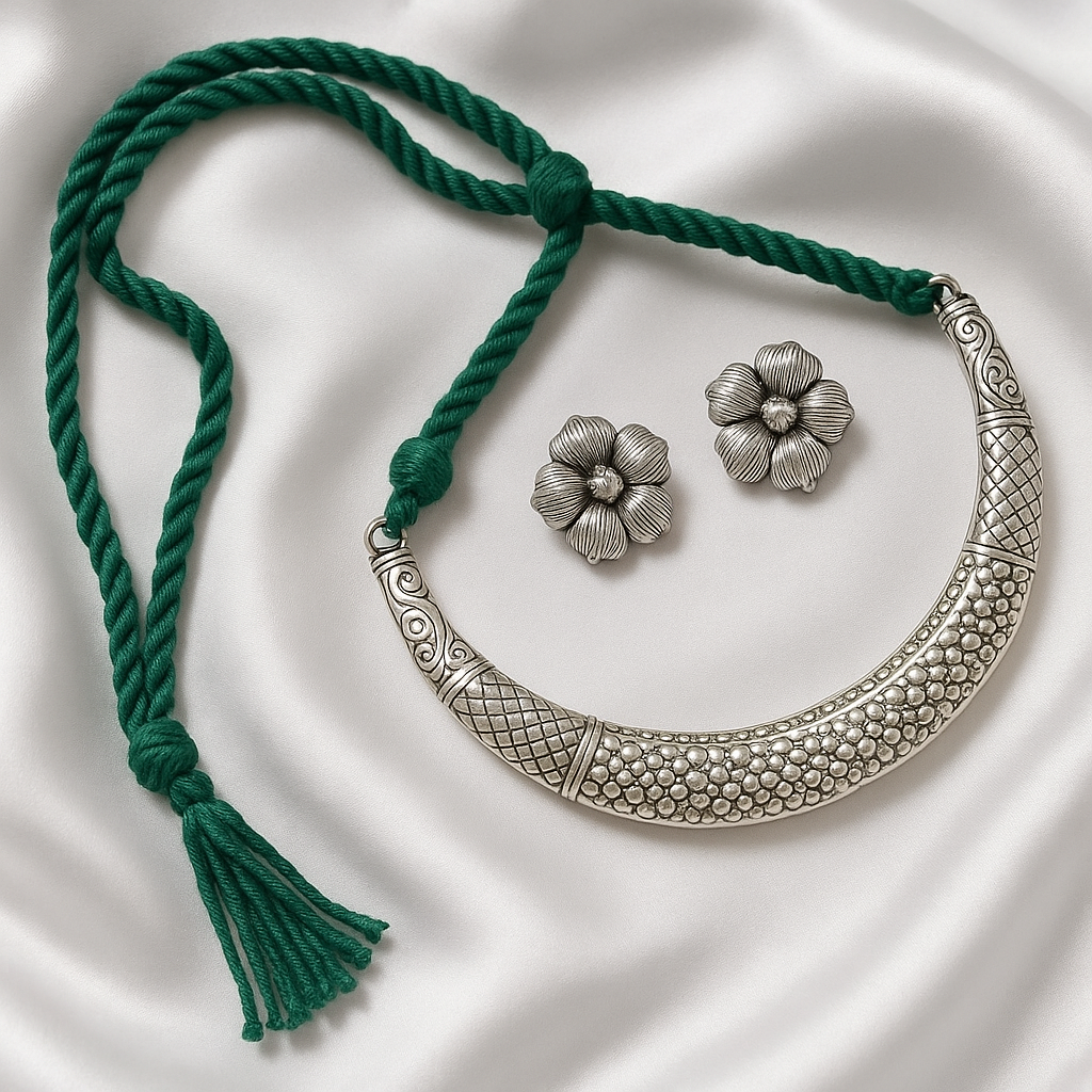 Cotton thread dori with silver replica pendant choker set