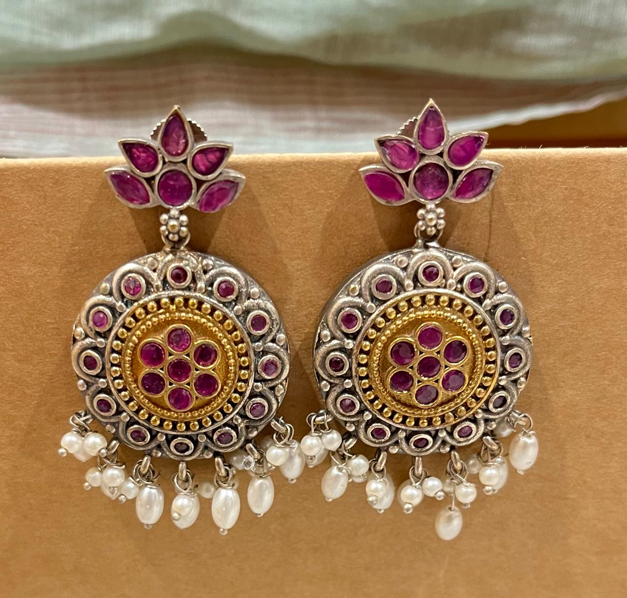 Dual tone earrings