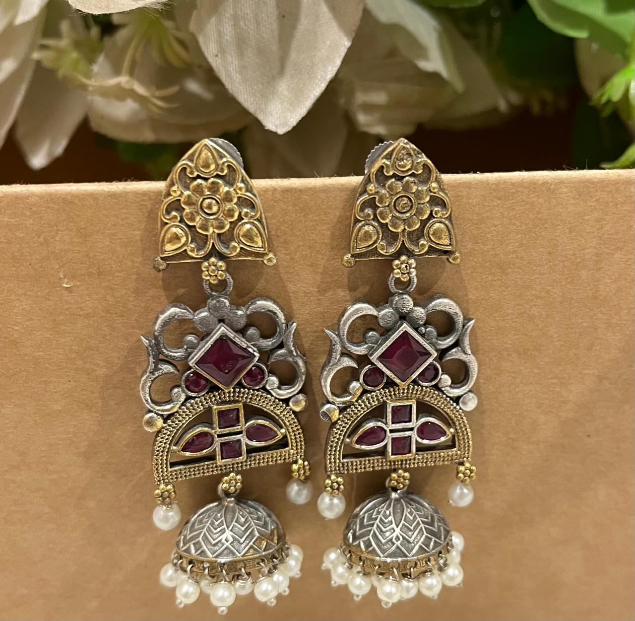 Dual tone jhumkhas