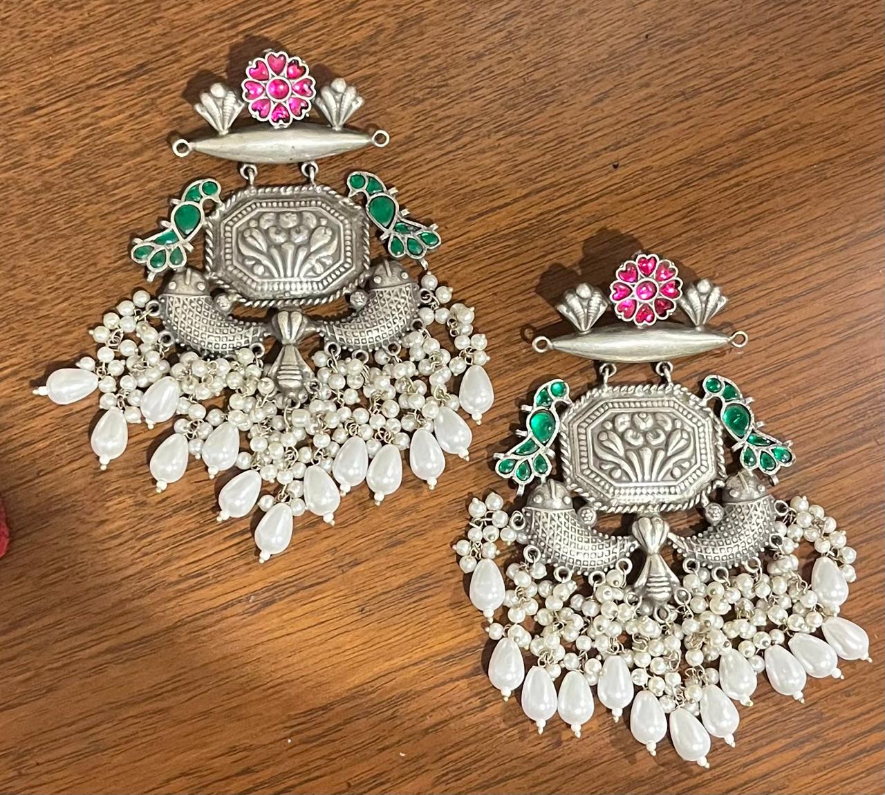 Big silver replica earrings with pearl latkans