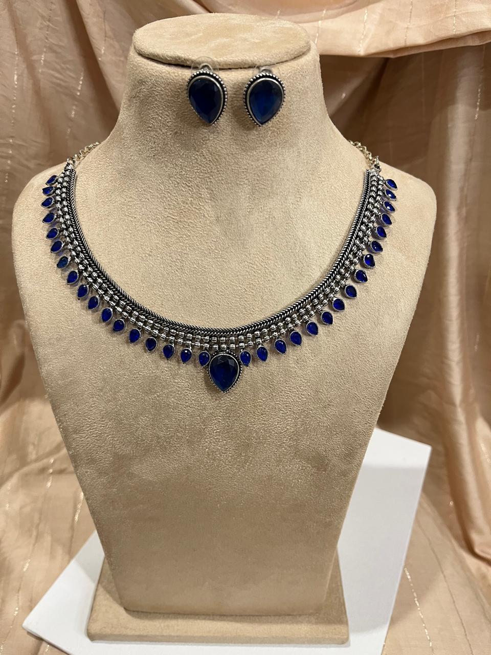 oxodized blue choker set
