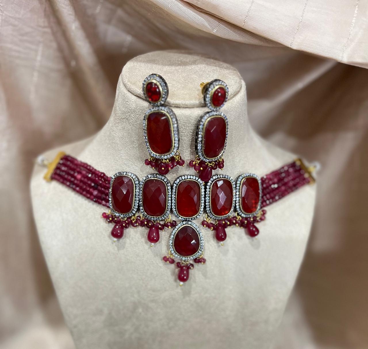 Jadau kundan choker with semi precious beads with earrings