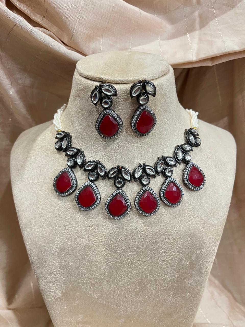 Kundan Jadau choker necklace with pearl lines
