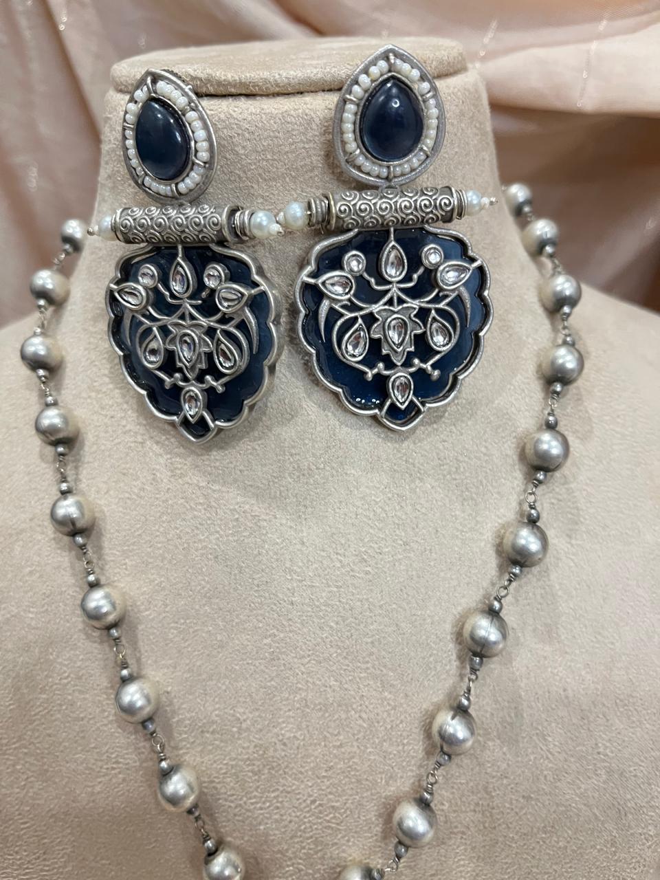 silver replica pendant and long  chain set with earrings