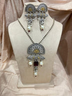 Dual tone Long Chain Pedant set